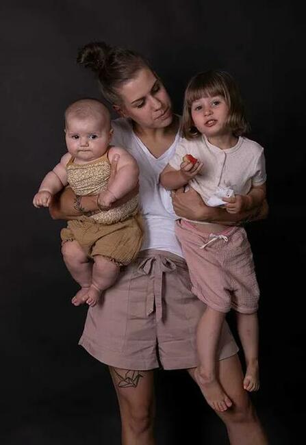 Fotograf - sesje portretowe, ciążowe, rodzinne, śluby