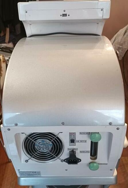 Sprzedam laser IPL Cyrano ( depilacja, trądzik, naczynka )