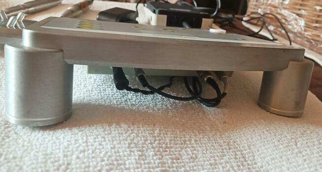 Sprzedam urządzenie do makijażu permanentnego i tatuażu.