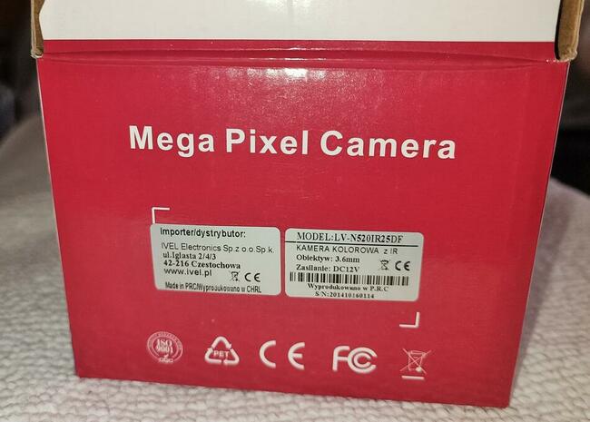 Sprzedam centralę z 4 kamerami do monitoringu w kolorze