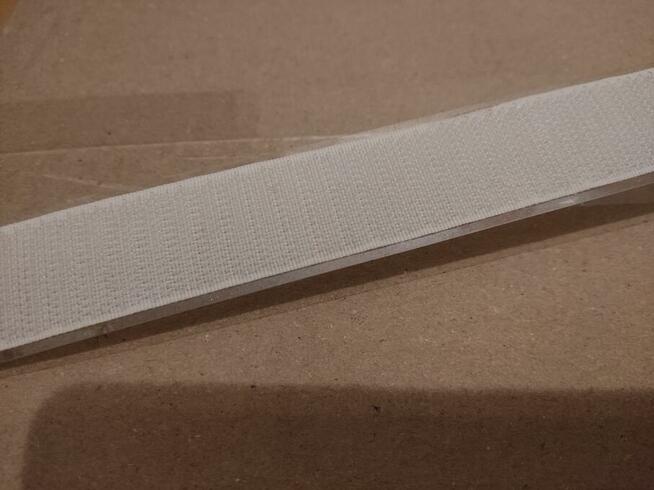 Rzep z klejem, część Haczyk 25mm w rolce 25mb HOOK