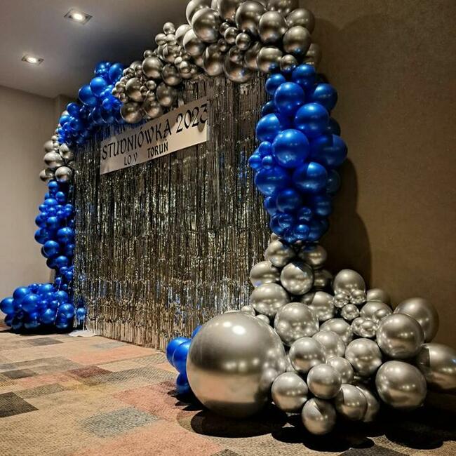 balony, dekoracja balonowa, brama z balonów, girlanda