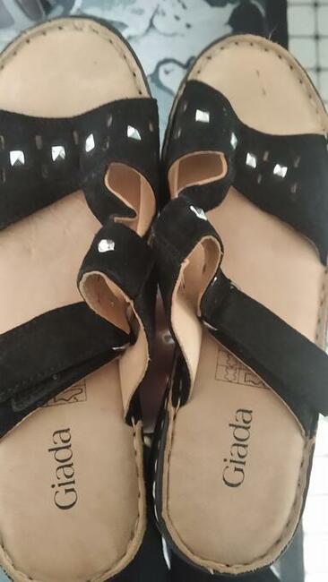 Klapki damskie Giada
