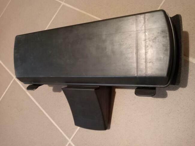 Skrzynka na podnośnik i klucz do kół - Citroen Xsara Picasso