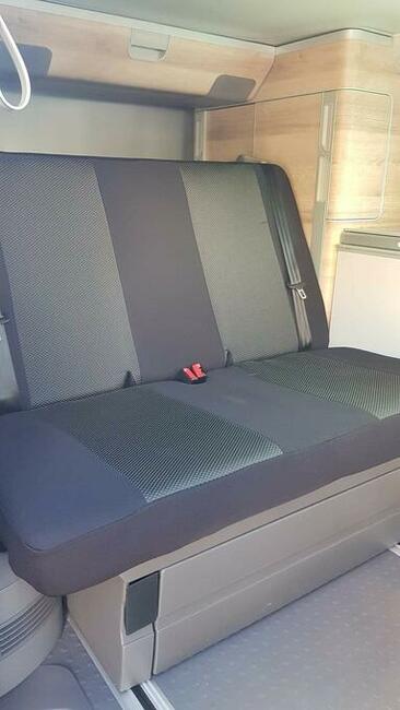 PRODUCENT POKROWCÓW SAMOCHODOWYCH I AKCESORIÓW