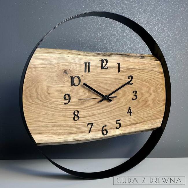 Duży drewniany zegar ścienny na zamówienie