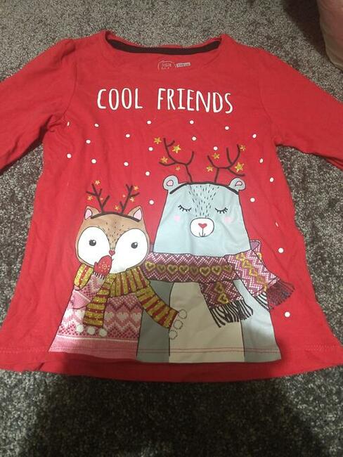 Sprzedam ubranka dziewczęce.