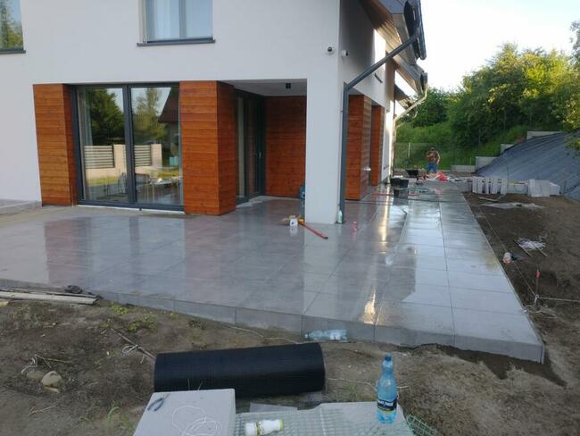 Układanie kostki brukowej w Pruszczu Gdańskim i okolicach