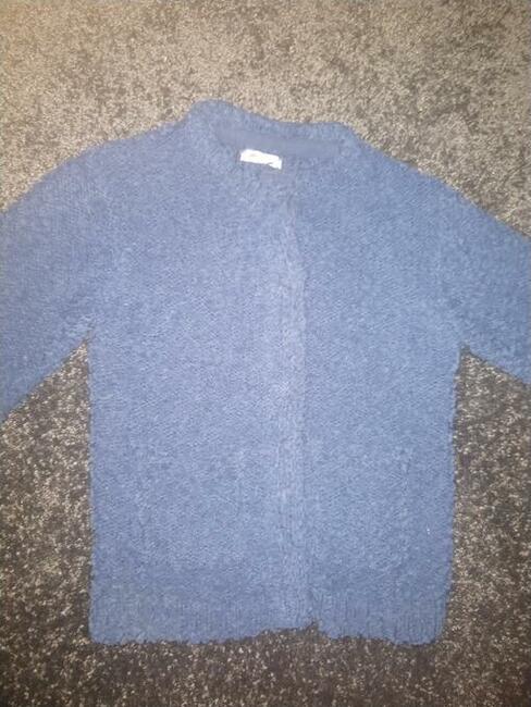 Sprzedam ubranka dziewczęce.