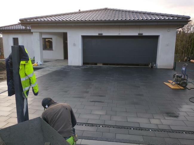 Układanie kostki brukowej w Pruszczu Gdańskim i okolicach