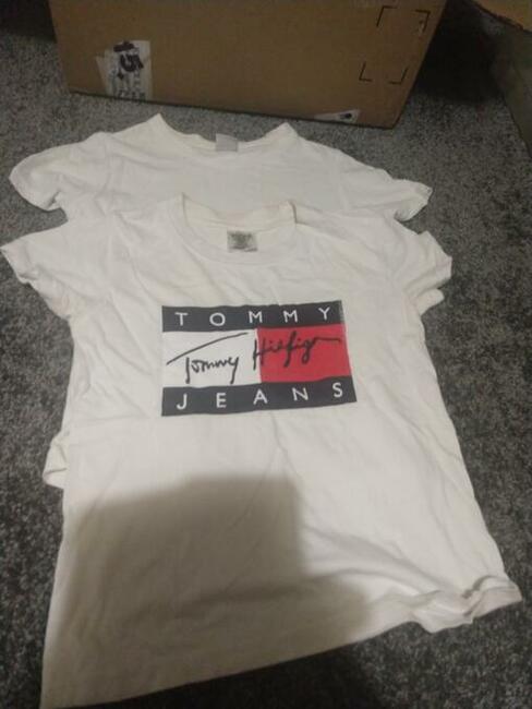 Sprzedam ubranka dziewczęce.