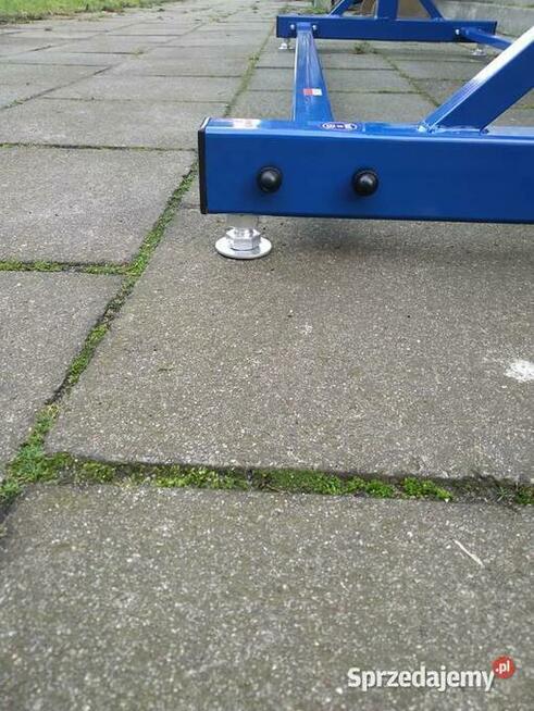 Stojak stacjonarny łożyskowany