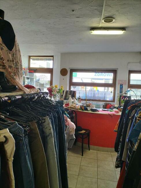 Do wynajęcia lokal w centrum osiedla Dąbrowy Górniczej