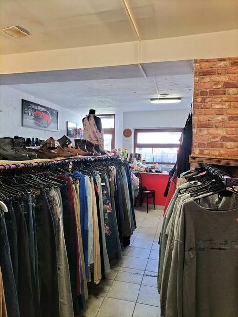 Do wynajęcia lokal w centrum osiedla Dąbrowy Górniczej