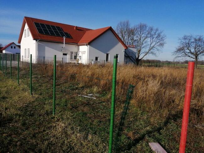 Działka budowlano-usługowa 10ar