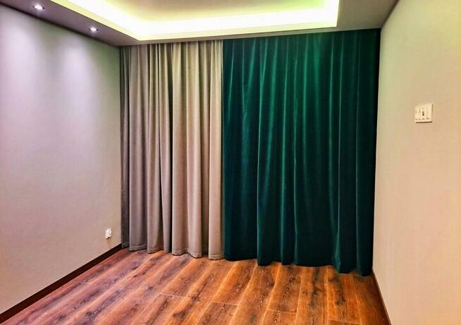 Zasłona dekoracyjna Aksamit - 250 cm.