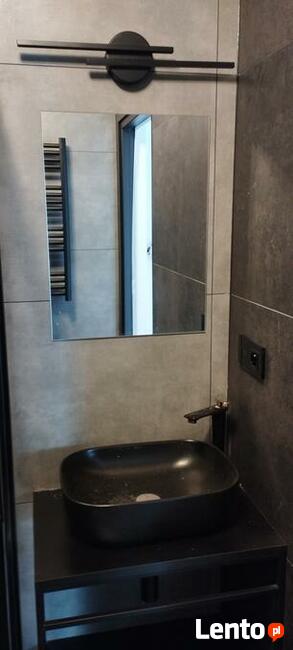 Remonty łazienek. Układanie płytek itd.