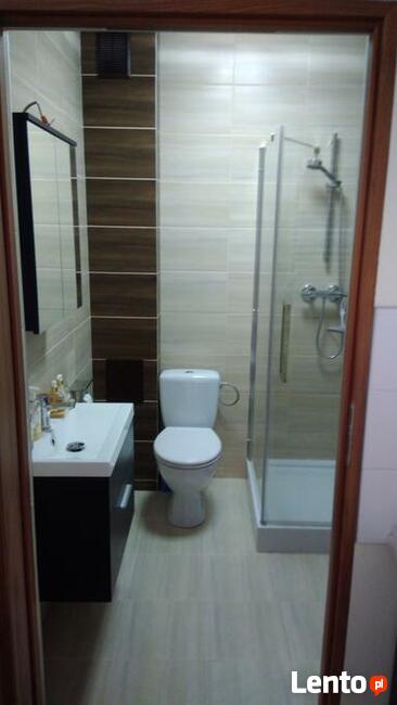 Remonty łazienek. Układanie płytek itd.