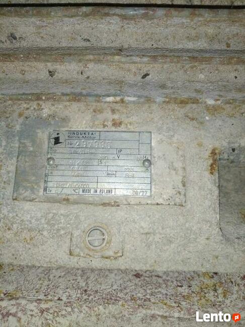 Śrutownik rozdrabniacz bijakowy