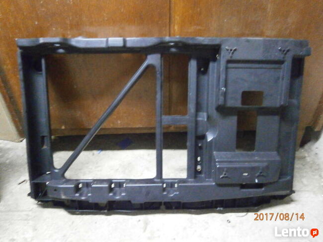 Pas przedni chłodnicy do citroen C3