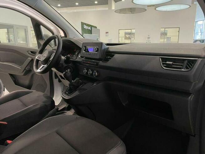 Nissan inny Business