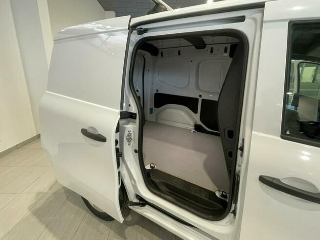 Nissan inny Business