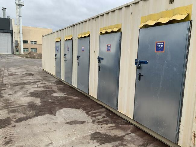 Garaż Magazyn Komórka Lokatorska Przechowalnia Rzeczy