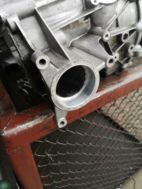 USUWANIE LUZU ŁOŻYSKA PÓŁOSI AUDI A4 B8 A5 Q5