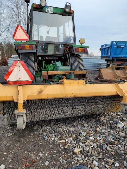 Transport ponadgabarytowy do 32 t., Wynajem wywrotki 8x4