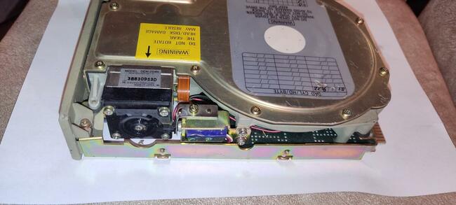 Dysk twardy HDD NEC D5127 (MFM Vintage)