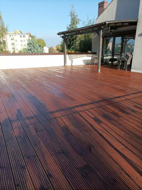 Cyklinowanie renowacja starych podłóg drzwi i schodów