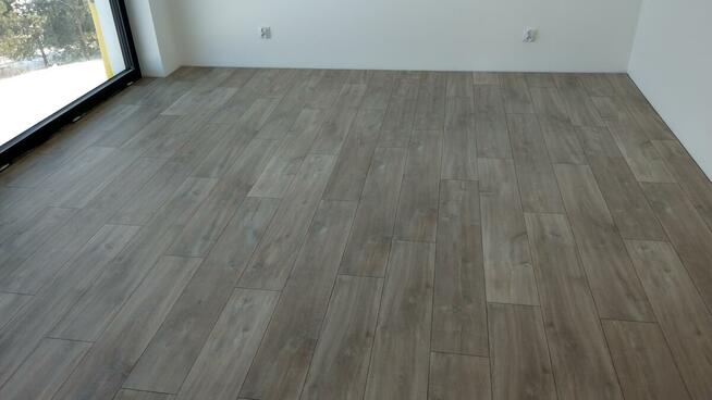 PROFESJONALNY MONTAŻ PANELI PODŁOGOWYCH !!!