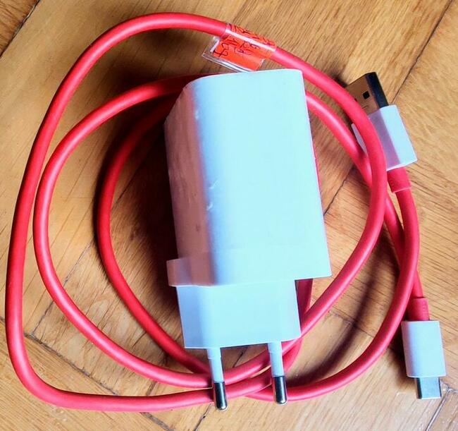 ŁADOWARKA SIECIOWA USB OnePlus Warp Charge 30W KABEL USB-C