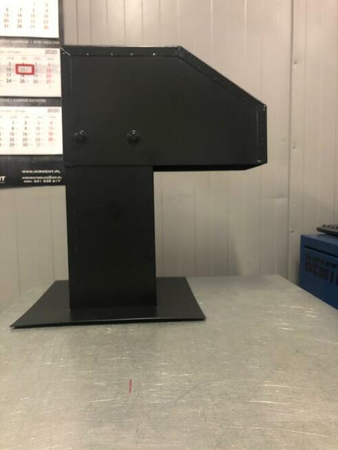 Przejście dachowe wpust do przewodów klimatyzacji STAN MAGAZ