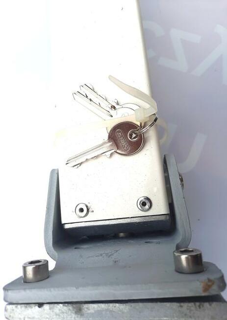 100cm Słupek parkingowy 1m 70x70 GAH 780968