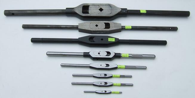 GWINTOWNIK M30x1 M 30x1 30 1 HSS FWP VIS FANAR KOMPLET 2 Szt