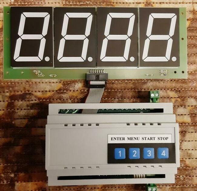 Sterownik do obsługi odkurzacza do 2 stanowisk na monety