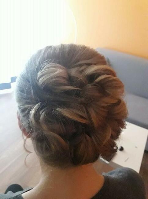 Fryzjerka Z Dojazdem Do Domu Klienta