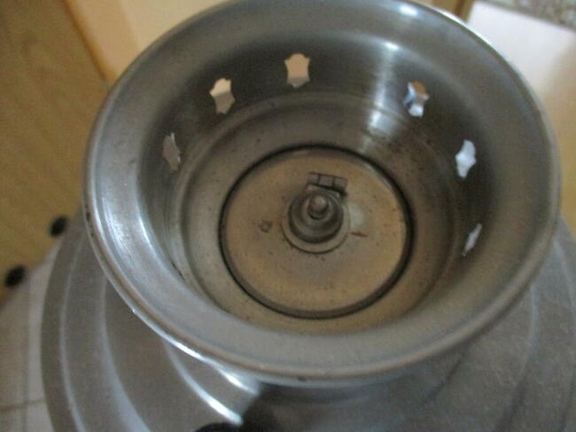 Samowar elektryczny.