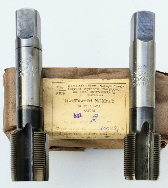GWINTOWNIK M30x1,5 M 30x1,5 30 1,5 HSS FWP VIS FANAR KOMPLET