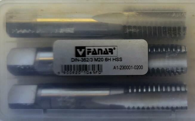 GWINTOWNIK M30x1,5 M 30x1,5 30 1,5 HSS FWP VIS FANAR KOMPLET