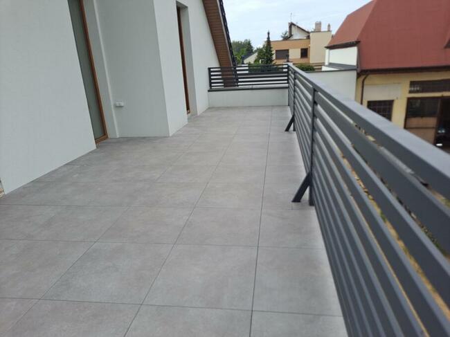 Brukarstwo, układanie kostki, odwodnienia, prace porządkowe