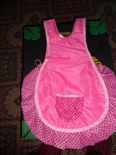 Fartuszek nowy do przedszkola do 6 lat