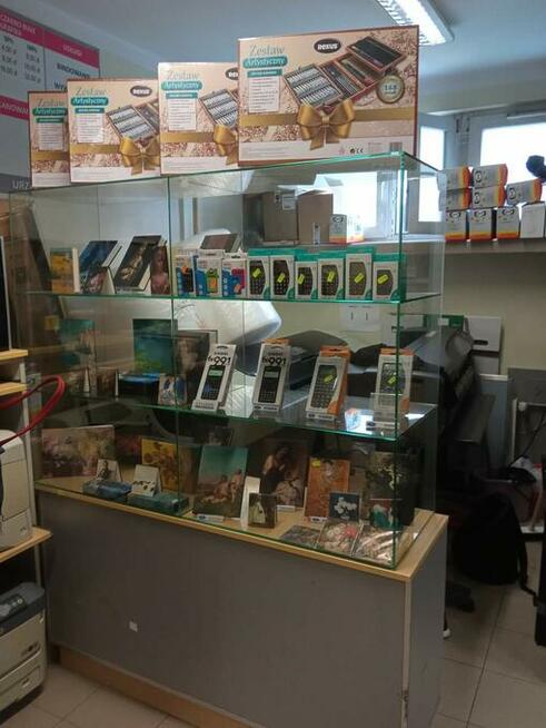 Sprzedam sklep papierniczy-ksero przy Politechnice