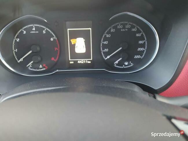 Toyota Yaris Selection 1.5 benzyna salon Polska prywatny