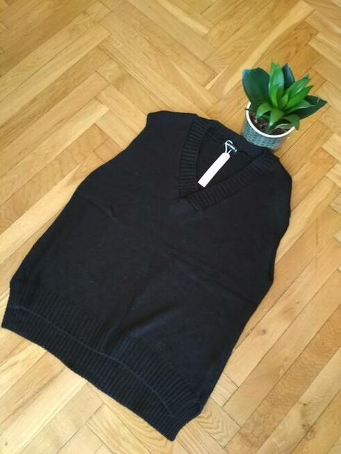 Sweterek bezrękawnik damski