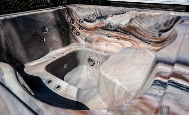Balia ogrodowa kwadratowa Jacuzzi Ruska BANIA 225x225cm