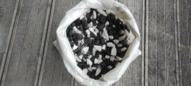 Grys Panda 11-16mm, czarno-biały kamień ozdobny do ogrodu