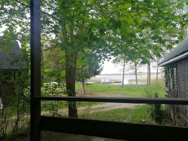 Domek Zajączek nad jeziorem Sasek Wielki wakacje, nocleg