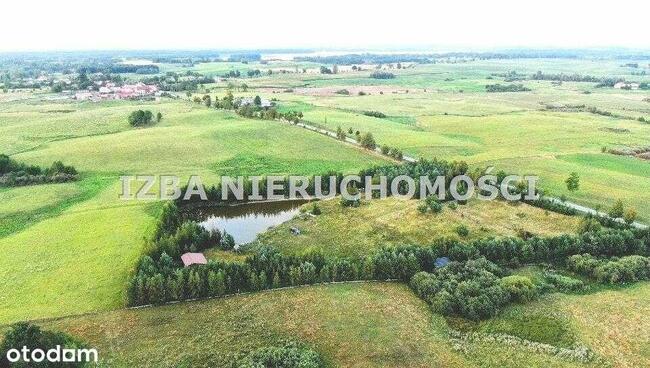 Działki nad stawem pod zabudowę
